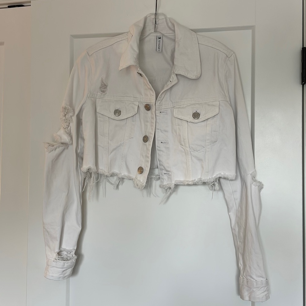 Zara Cropped White Denim Jacket
